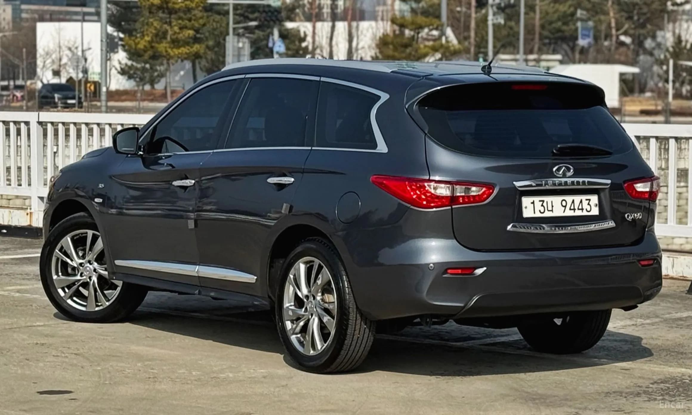QX60