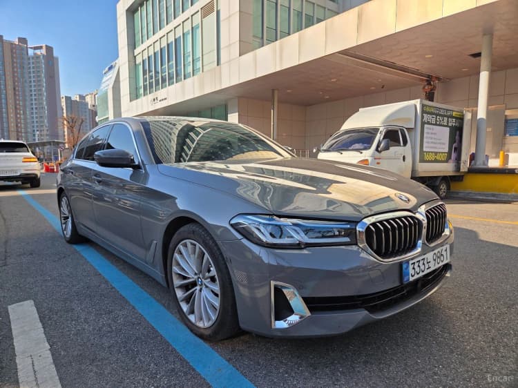 5 Series (G30)