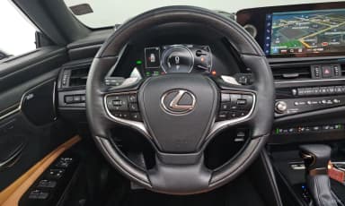 ES300h 7th Generation