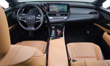 ES300h 7th Generation