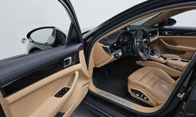 Panamera (971)