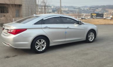 YF Sonata