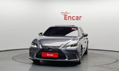 ES300h 7th Generation