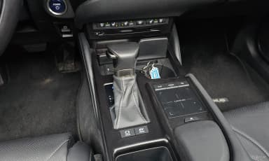 ES300h 7th Generation