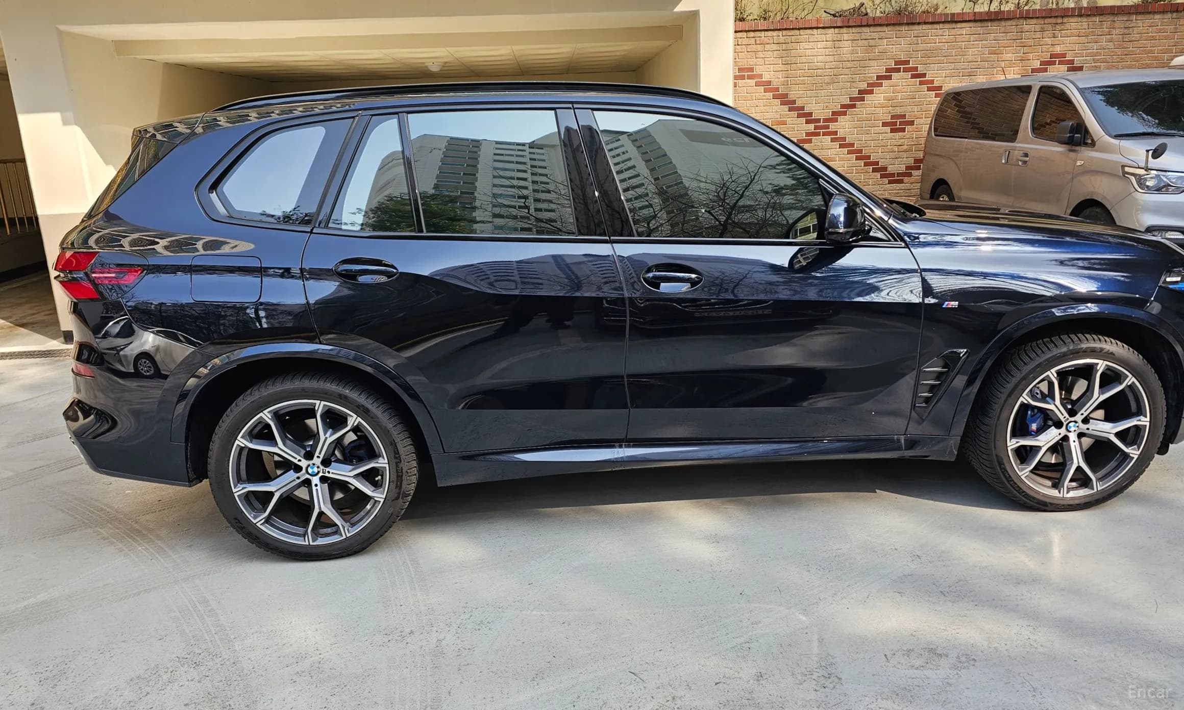 X5 (G05)
