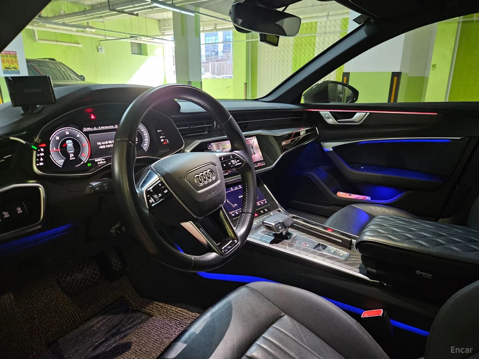 A6 (C8)