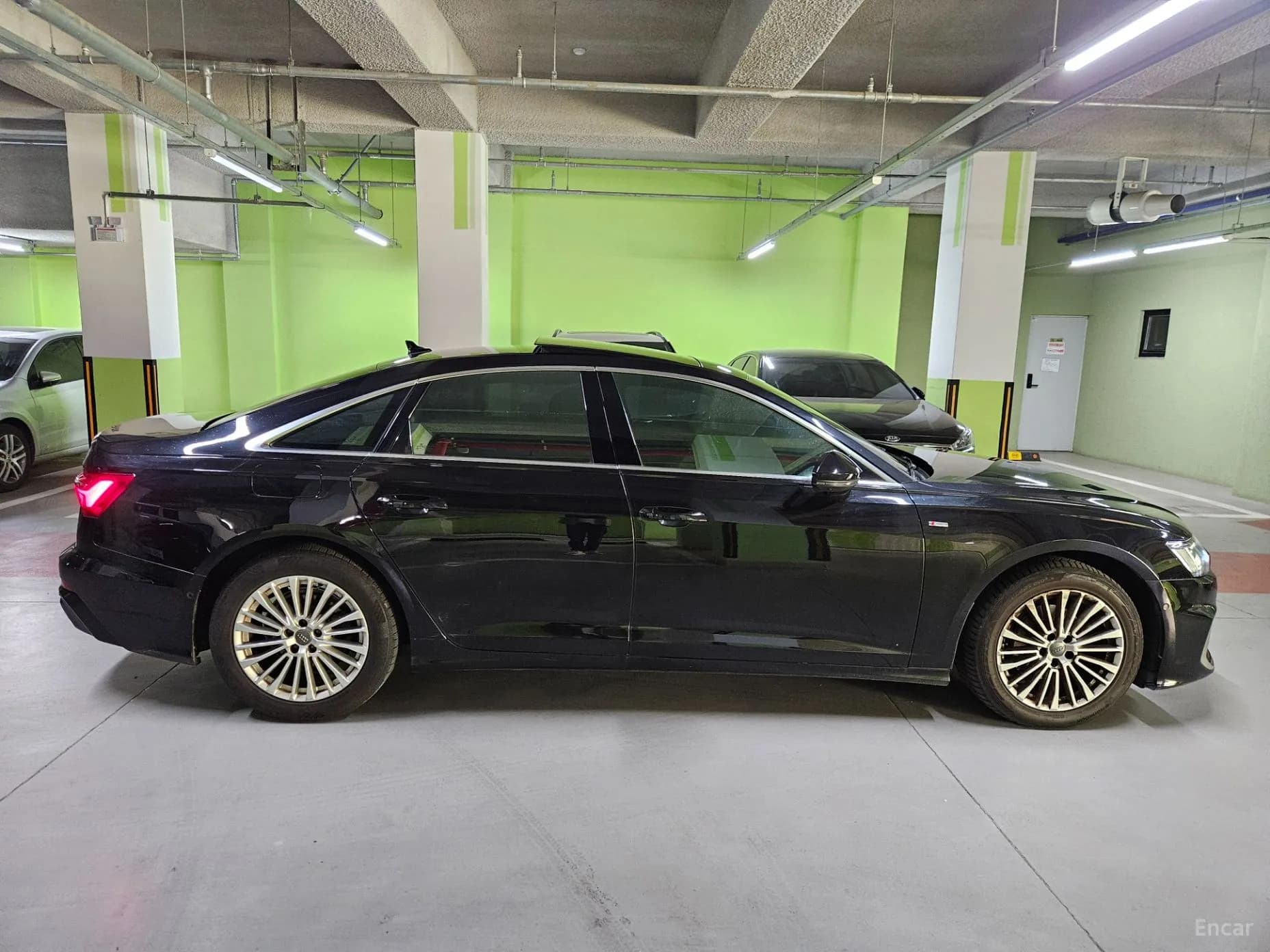 A6 (C8)
