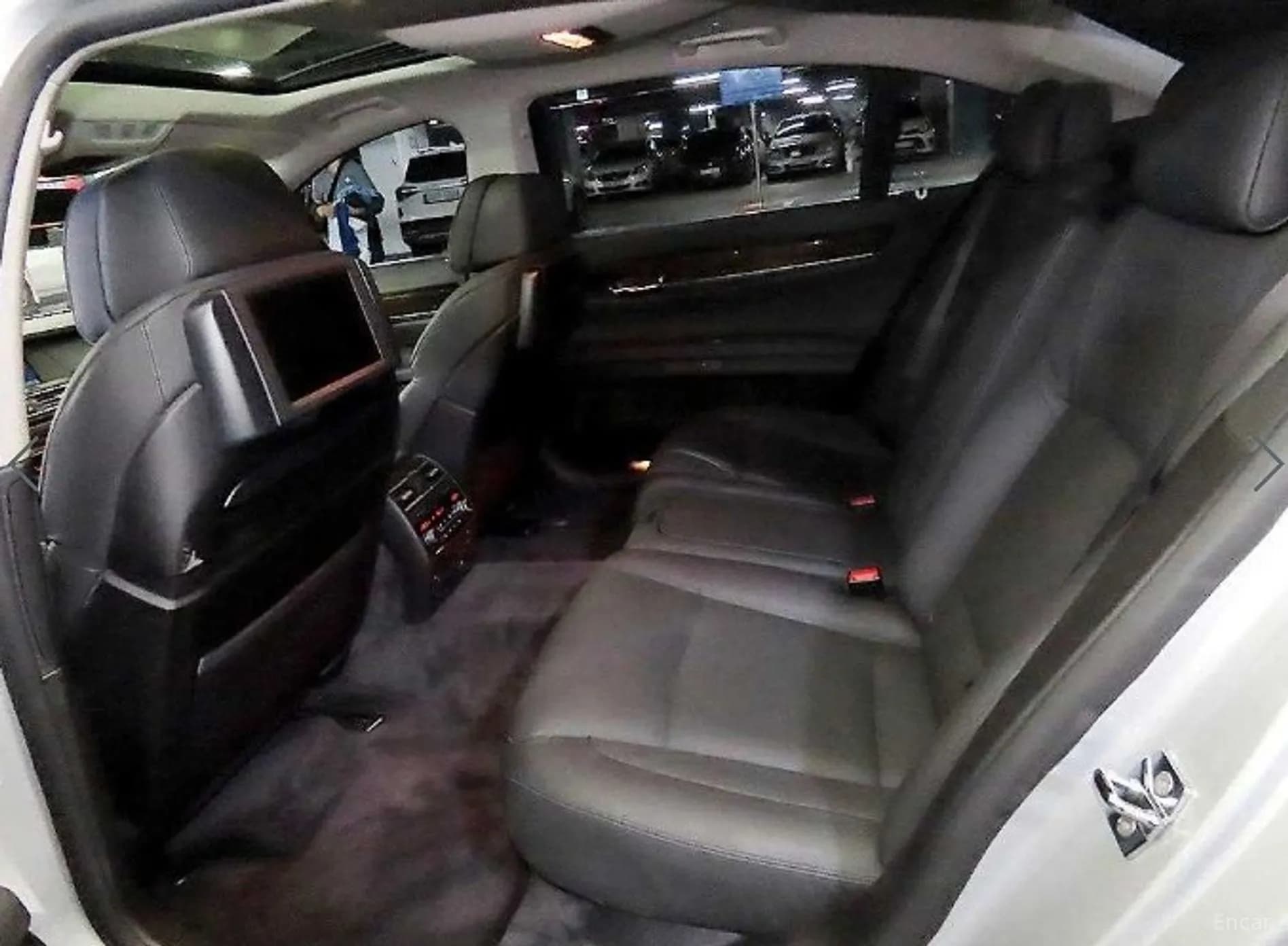 7 Series (F01)