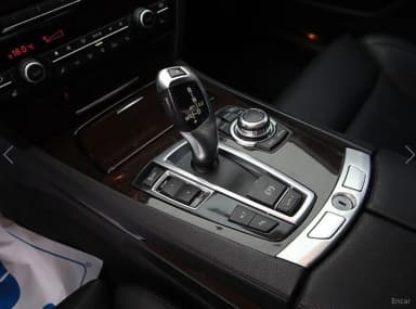 7 Series (F01)