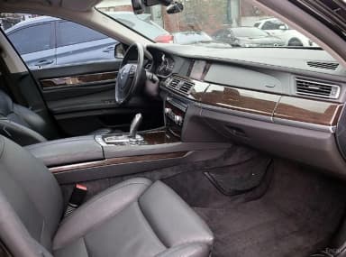 7 Series (F01)