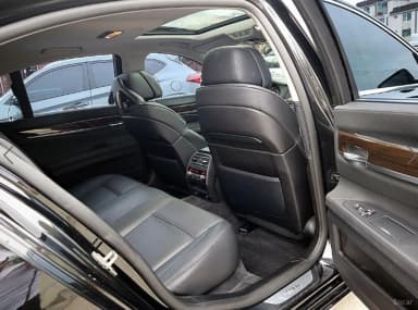 7 Series (F01)