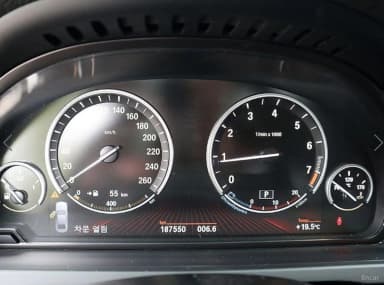 7 Series (F01)