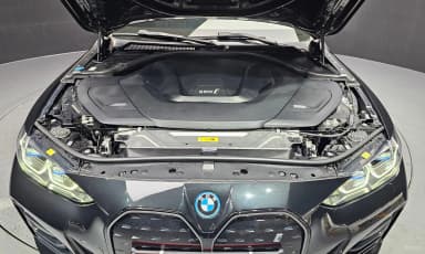 i4