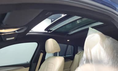 X4 (G02)