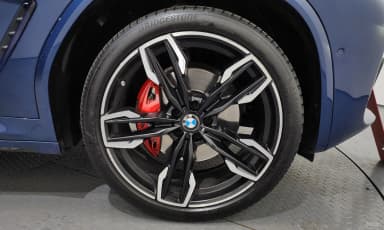 X4 (G02)