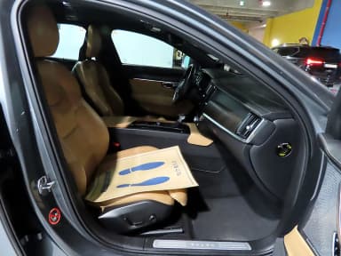 V90 Cross Country