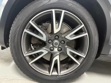V90 Cross Country