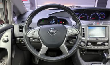 Korando Turismo