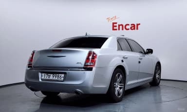 The New 300C