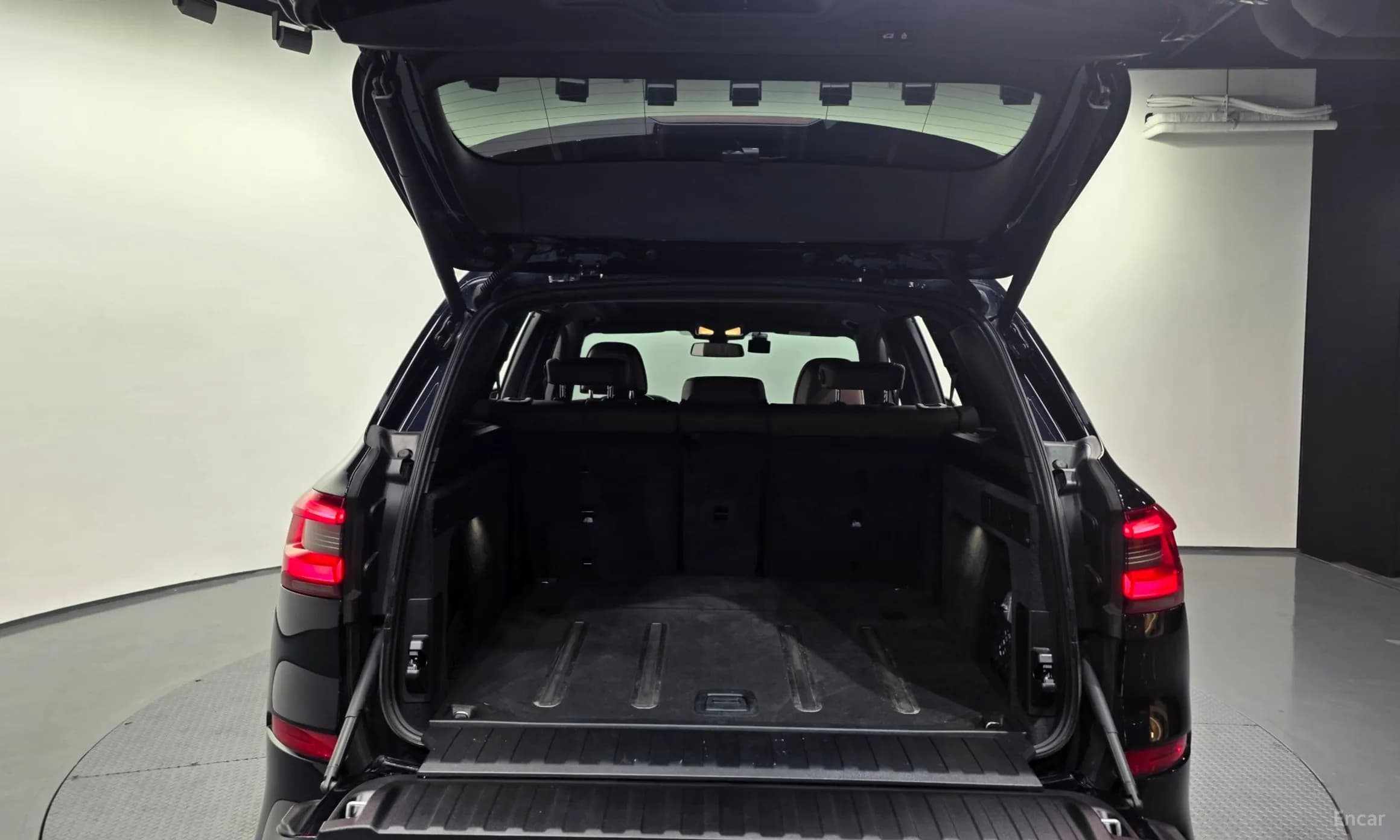 X5 (G05)