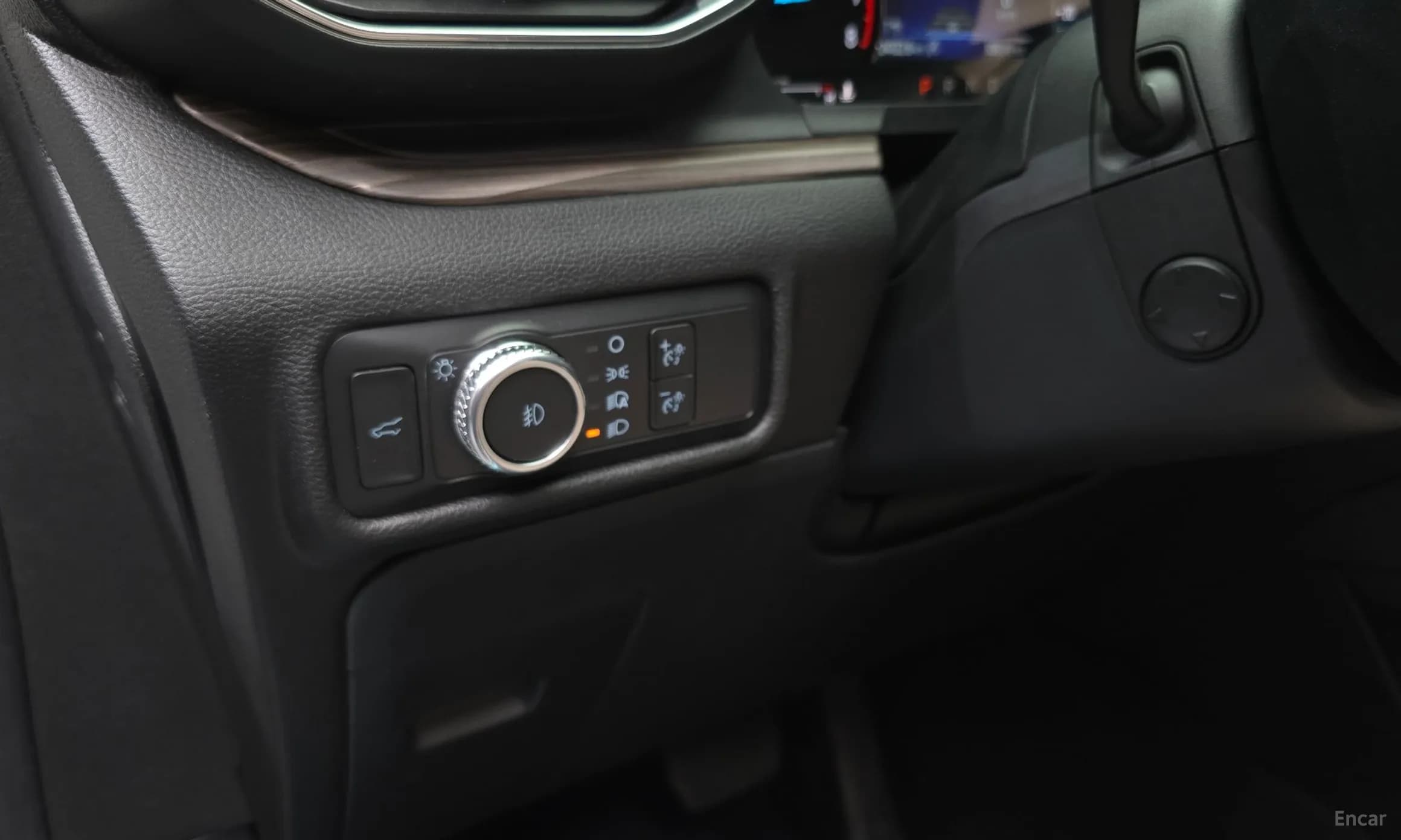 Explorer 6th Generation