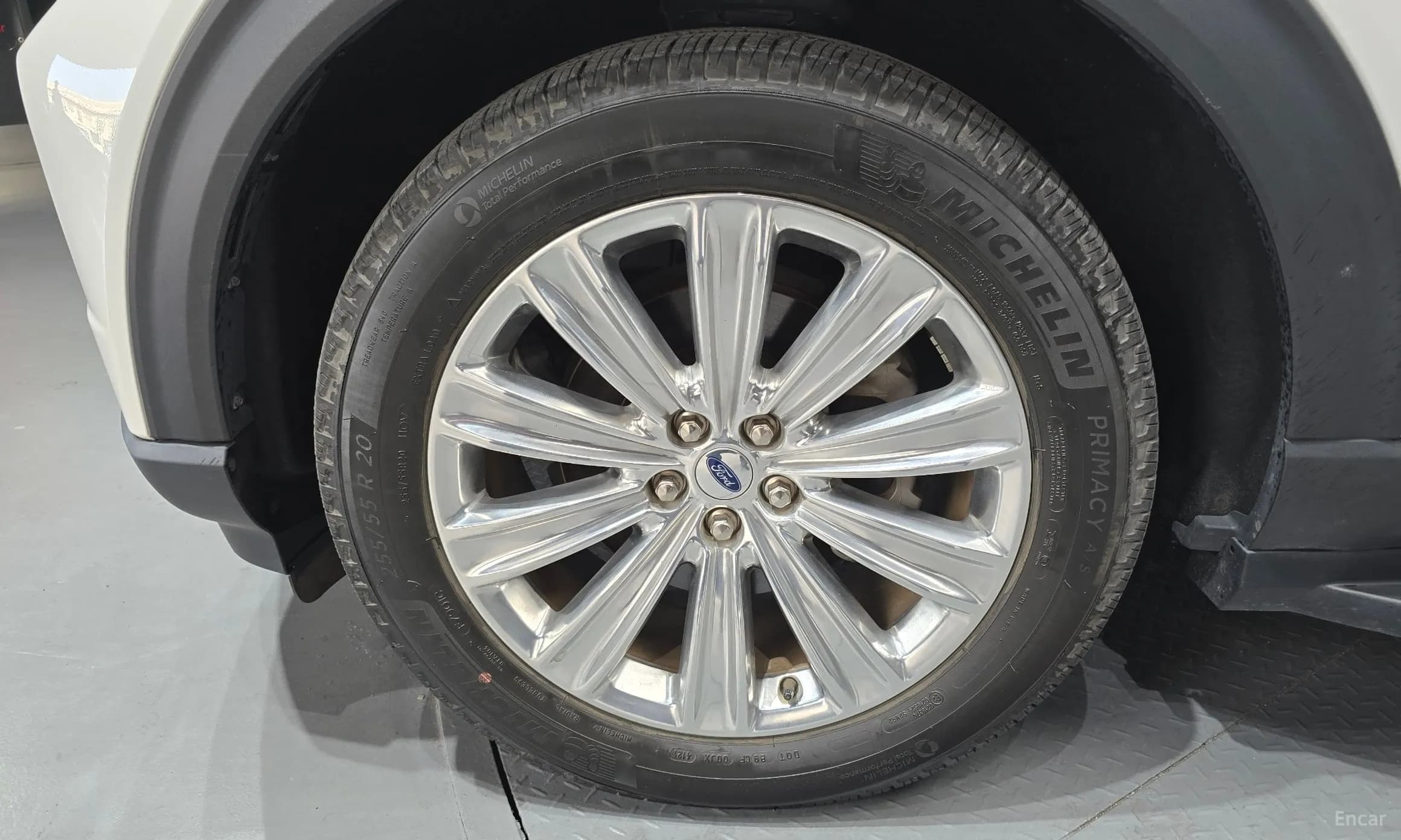 Explorer 6th Generation