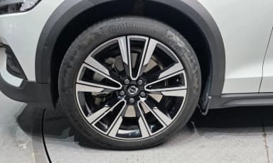 V60 Cross-Country 2nd Generation