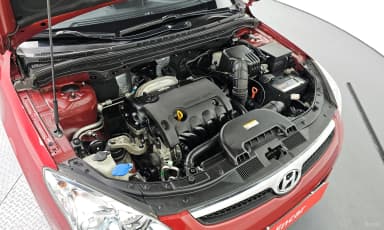 i30