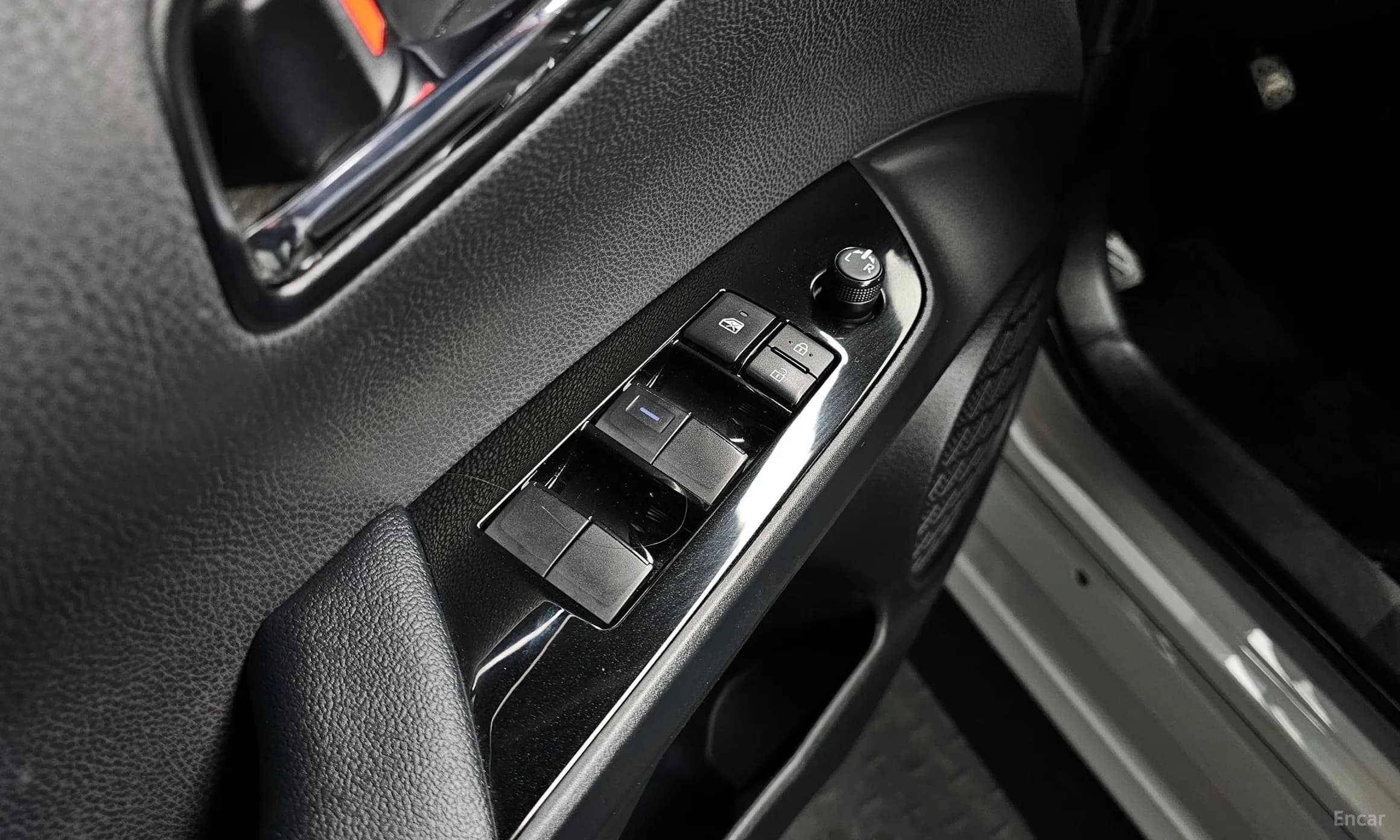 Prius 4th Generation