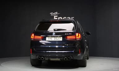 X5M (F15)