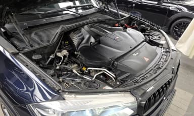 X5M (F15)