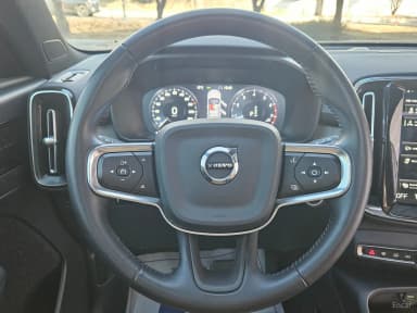 XC40