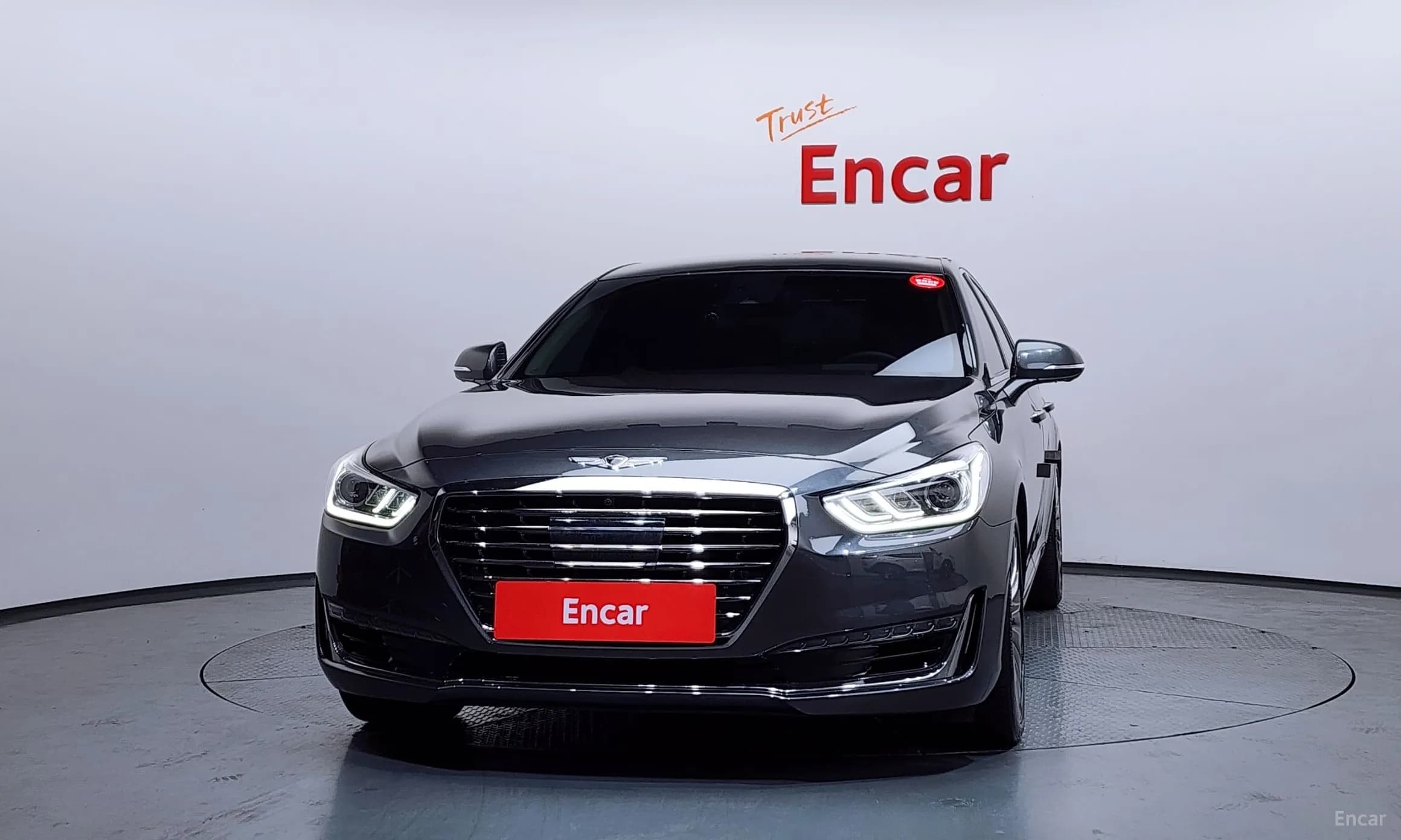 EQ900