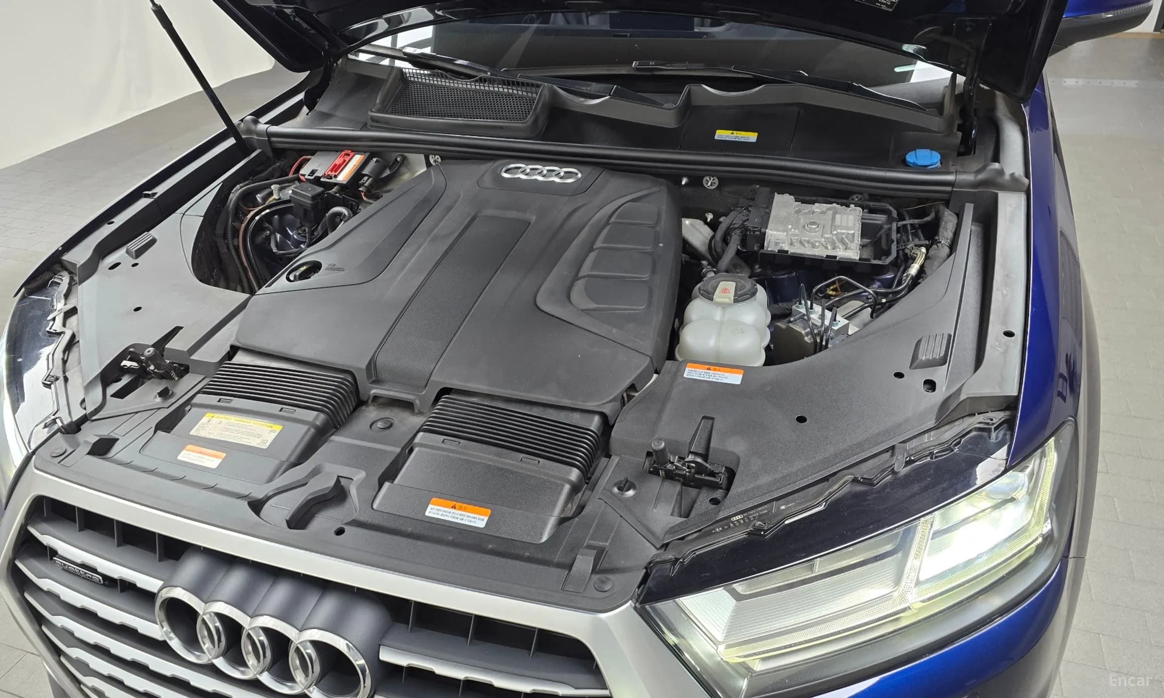 Q7 (4M)