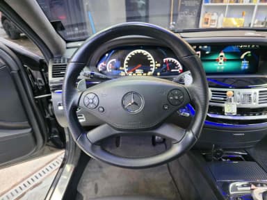 S-Class W221