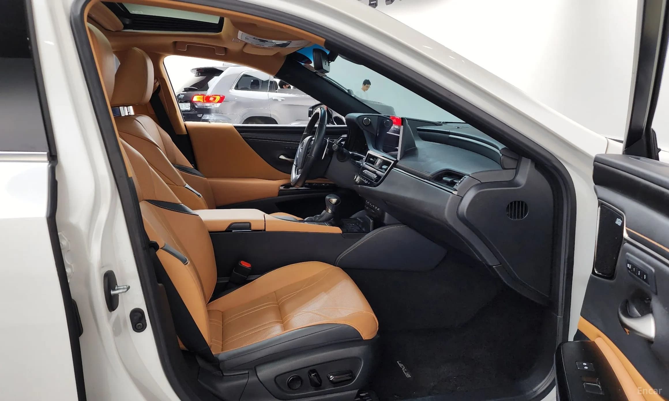 ES300h 7th Generation