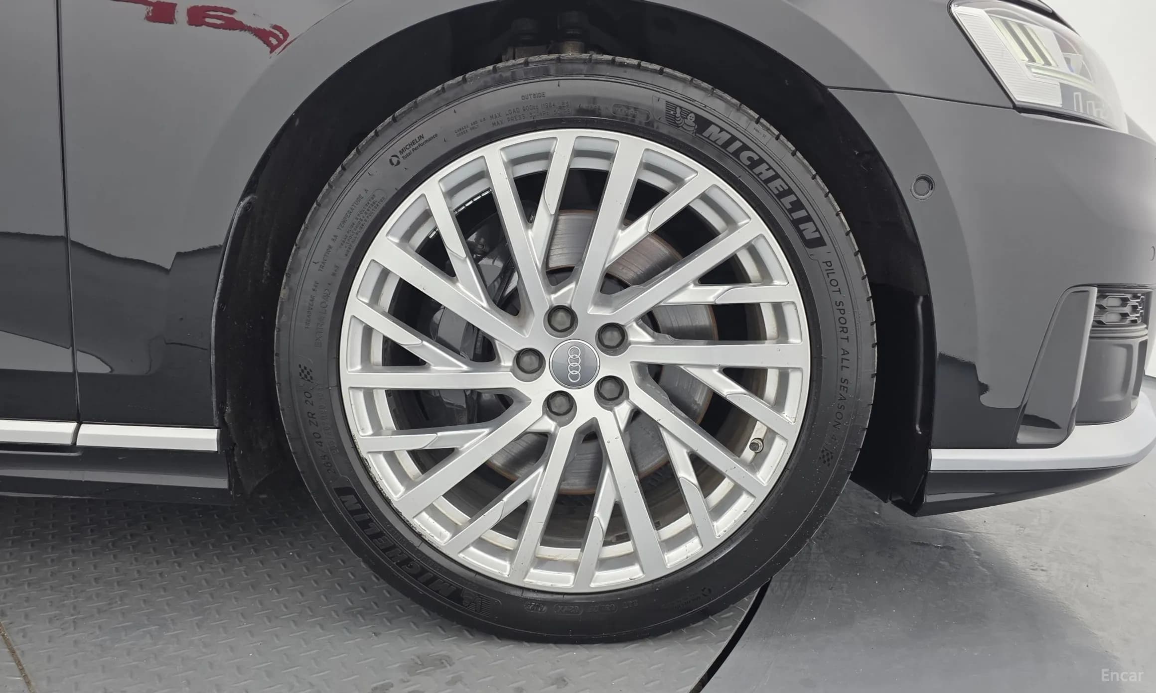 A8 (D5)