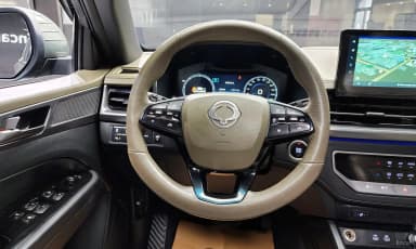 Rexton Sports Khan