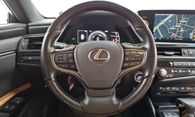 ES300h 7th Generation