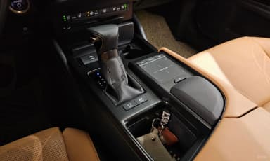 ES300h 7th Generation