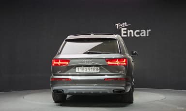 Q7 (4M)