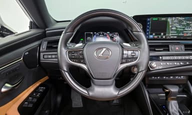 ES300h 7th Generation