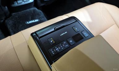 ES300h 7th Generation