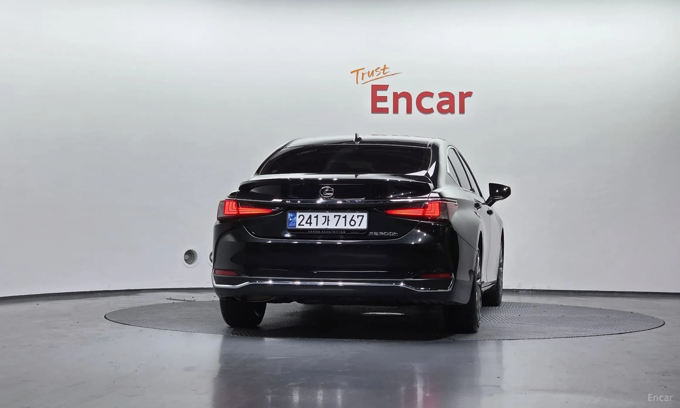 ES300h 7th Generation