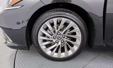 ES300h 7th Generation