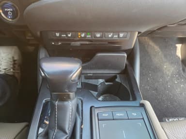 ES300h 7th Generation