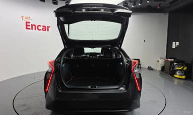 Prius 4th Generation