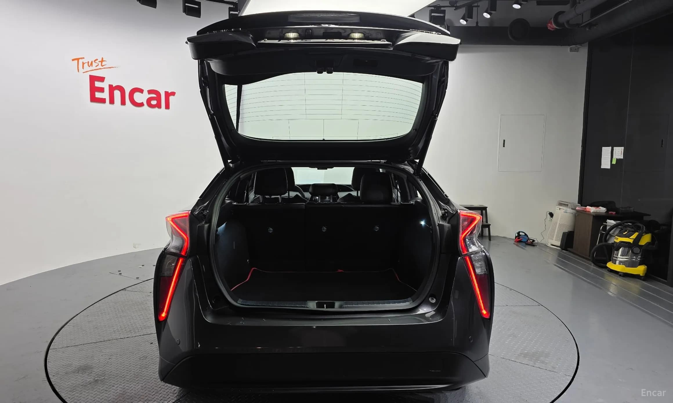 Prius 4th Generation