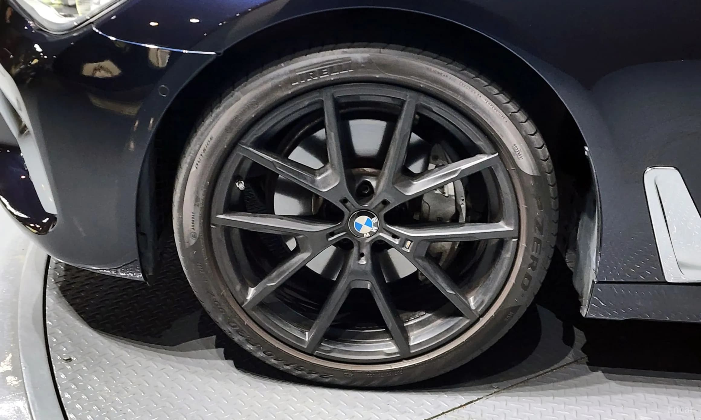 7 Series (G11)