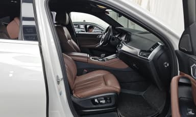 X6 (G06)